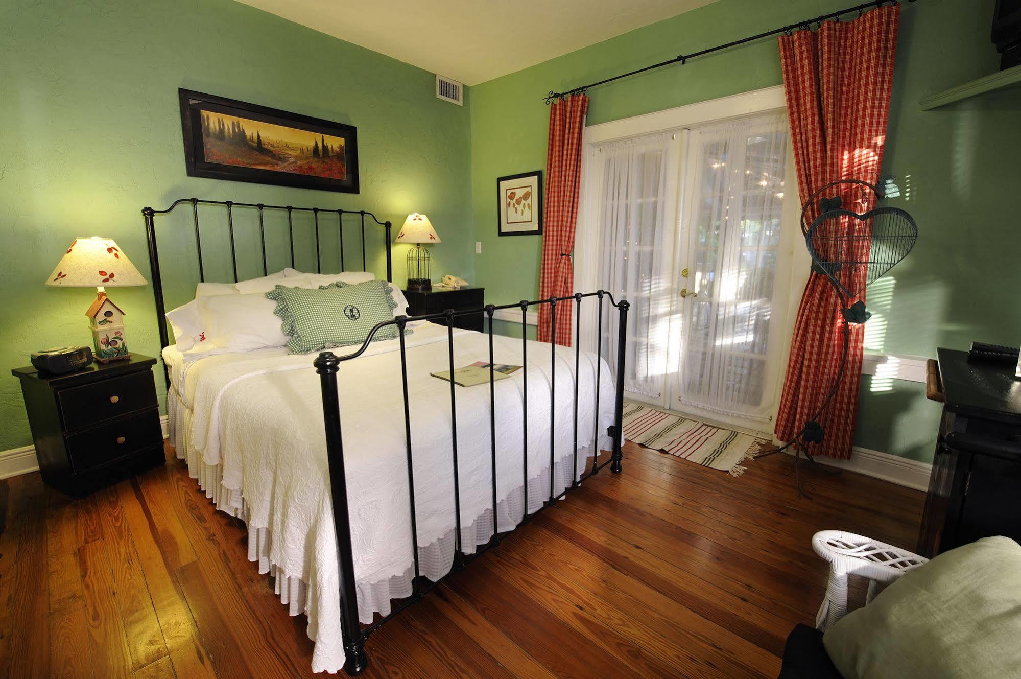 Mango Inn Bed And Breakfast Lake Worth Beach Rom bilde